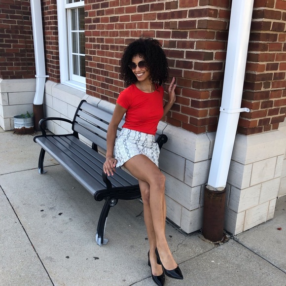 Snake Print Mini Skirt - Picture 2 of 6